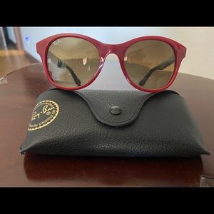 Ray Ban RB 4203 red and grey